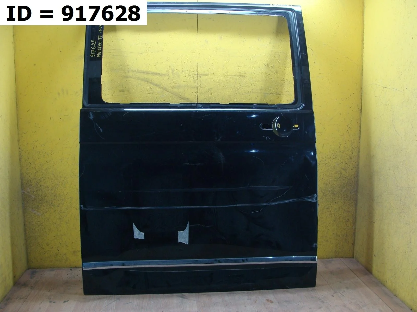 Дверь сдвижная правая Volkswagen Multivan