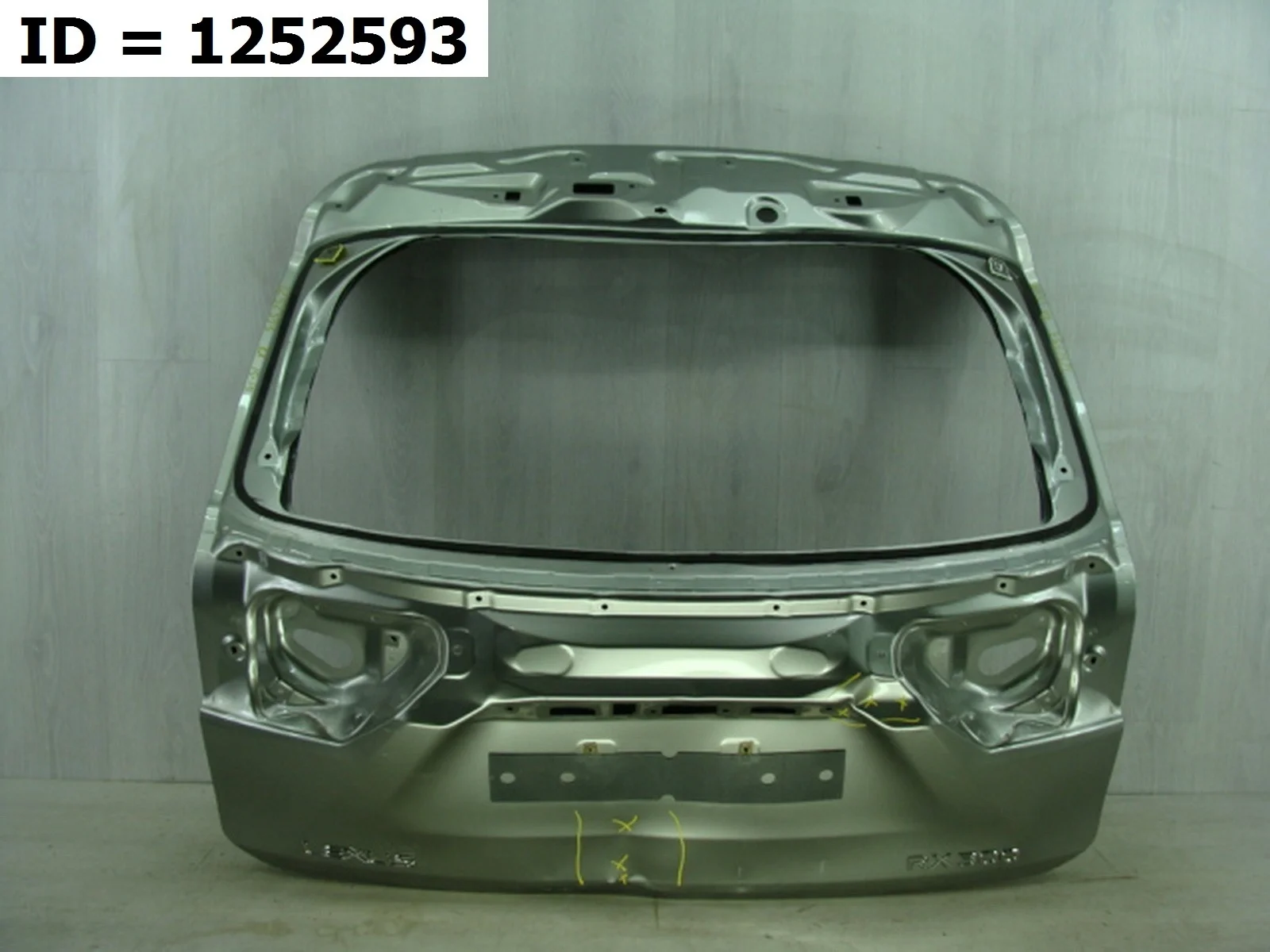 Дверь багажника Lexus RX