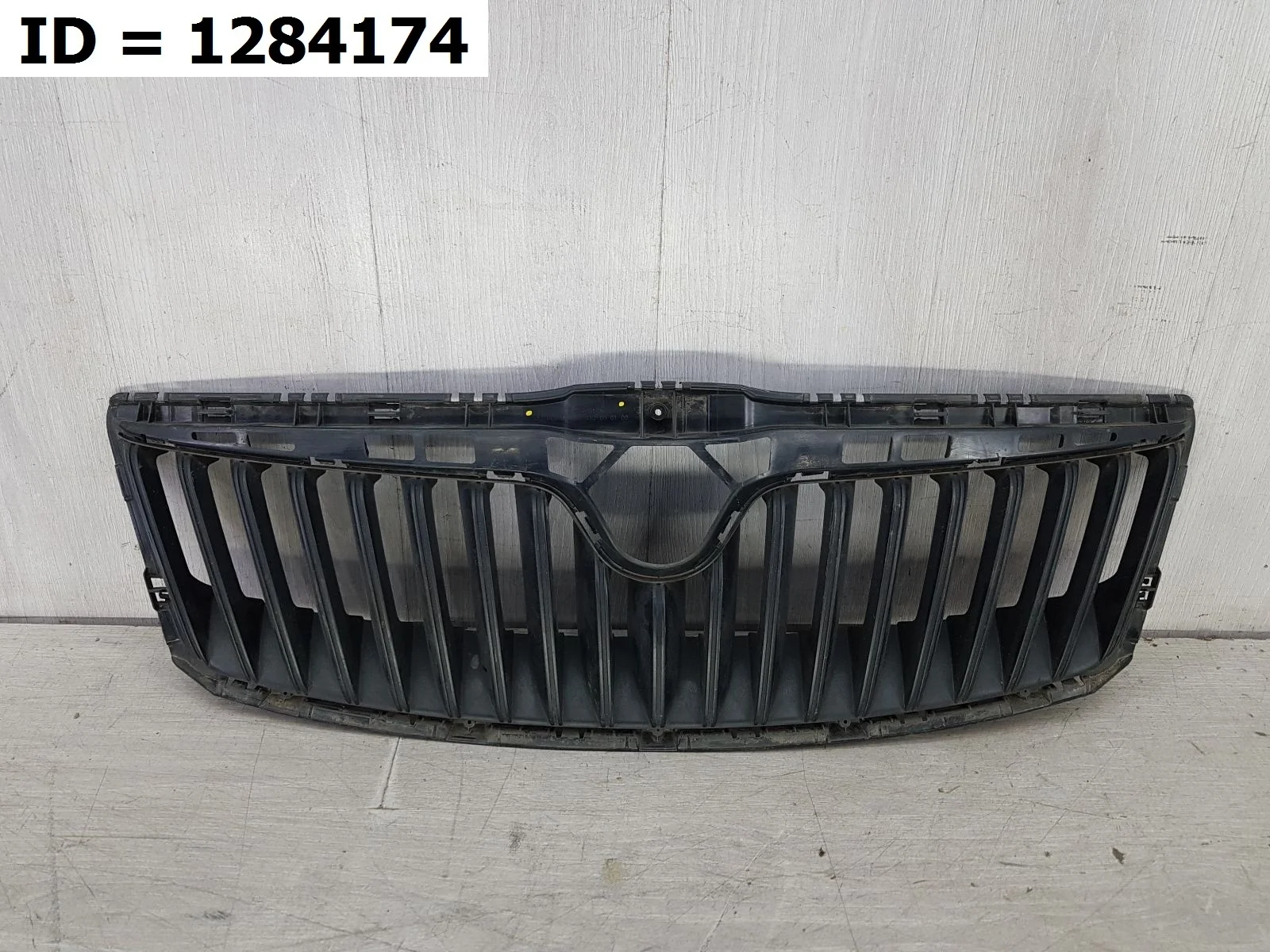 Решетка радиатора Skoda Octavia