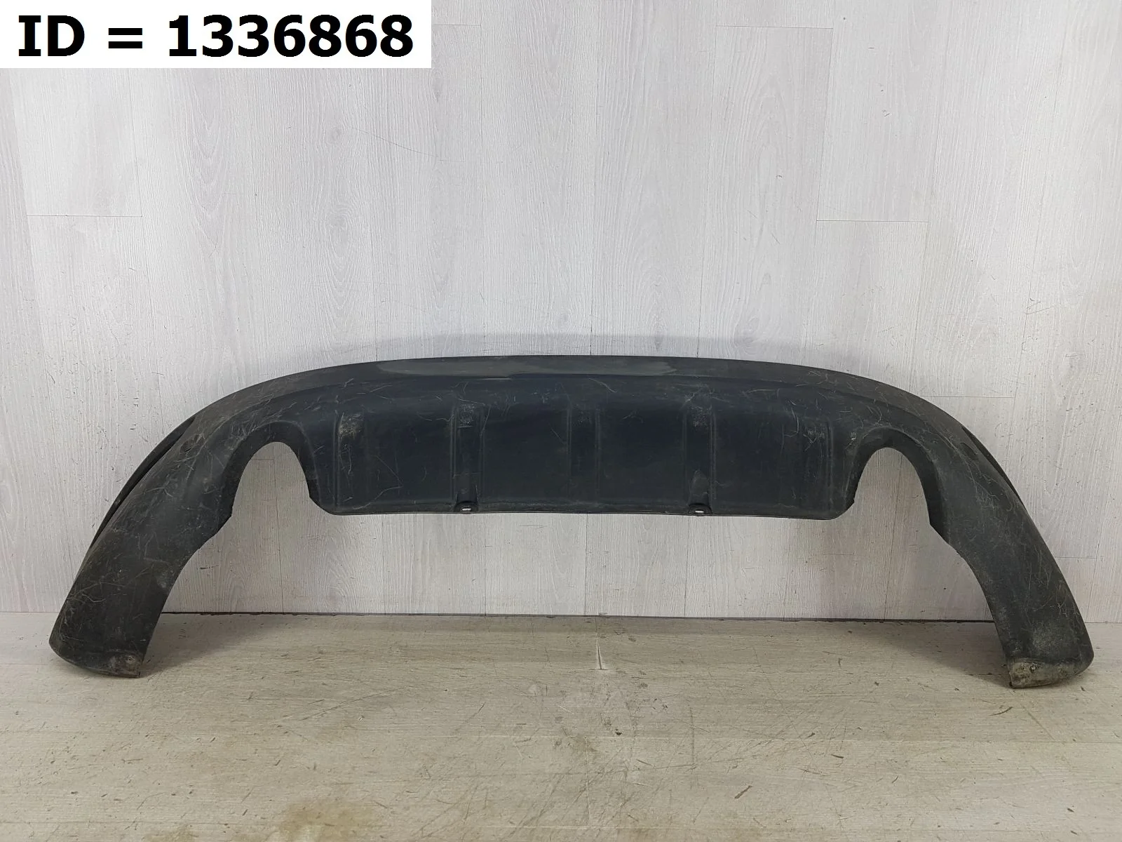 Спойлер заднего бампера Volvo XC60