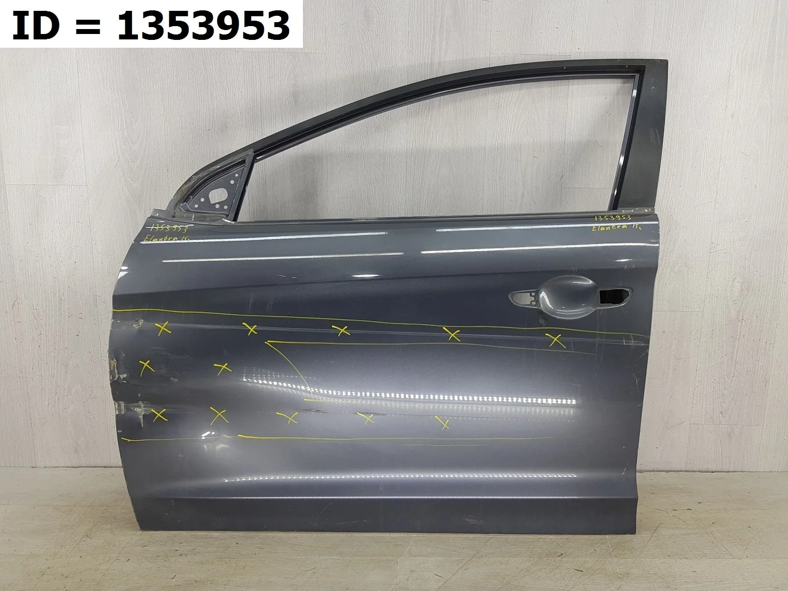 Дверь передняя левая Hyundai Elantra