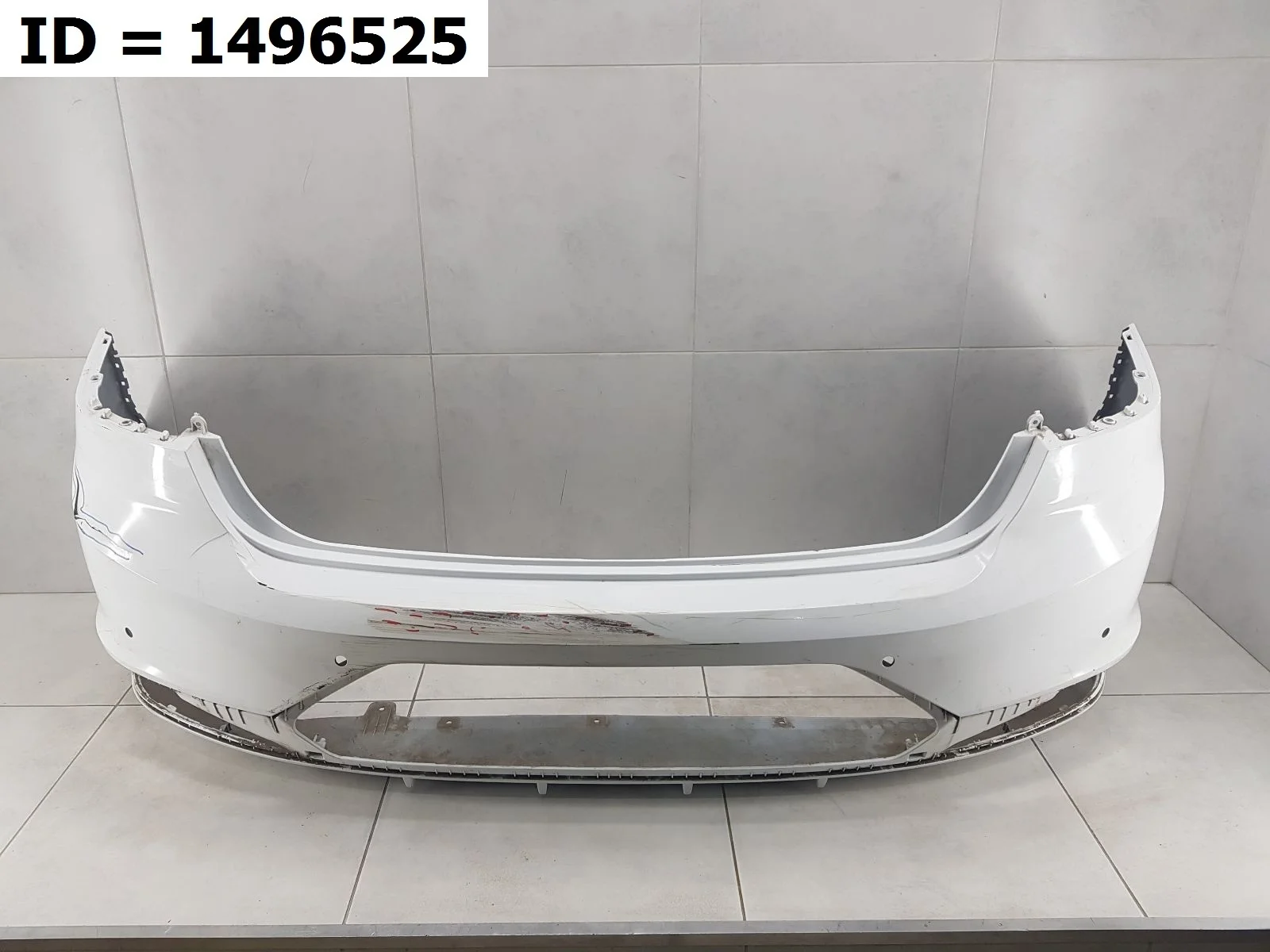Бампер задний Hyundai Elantra