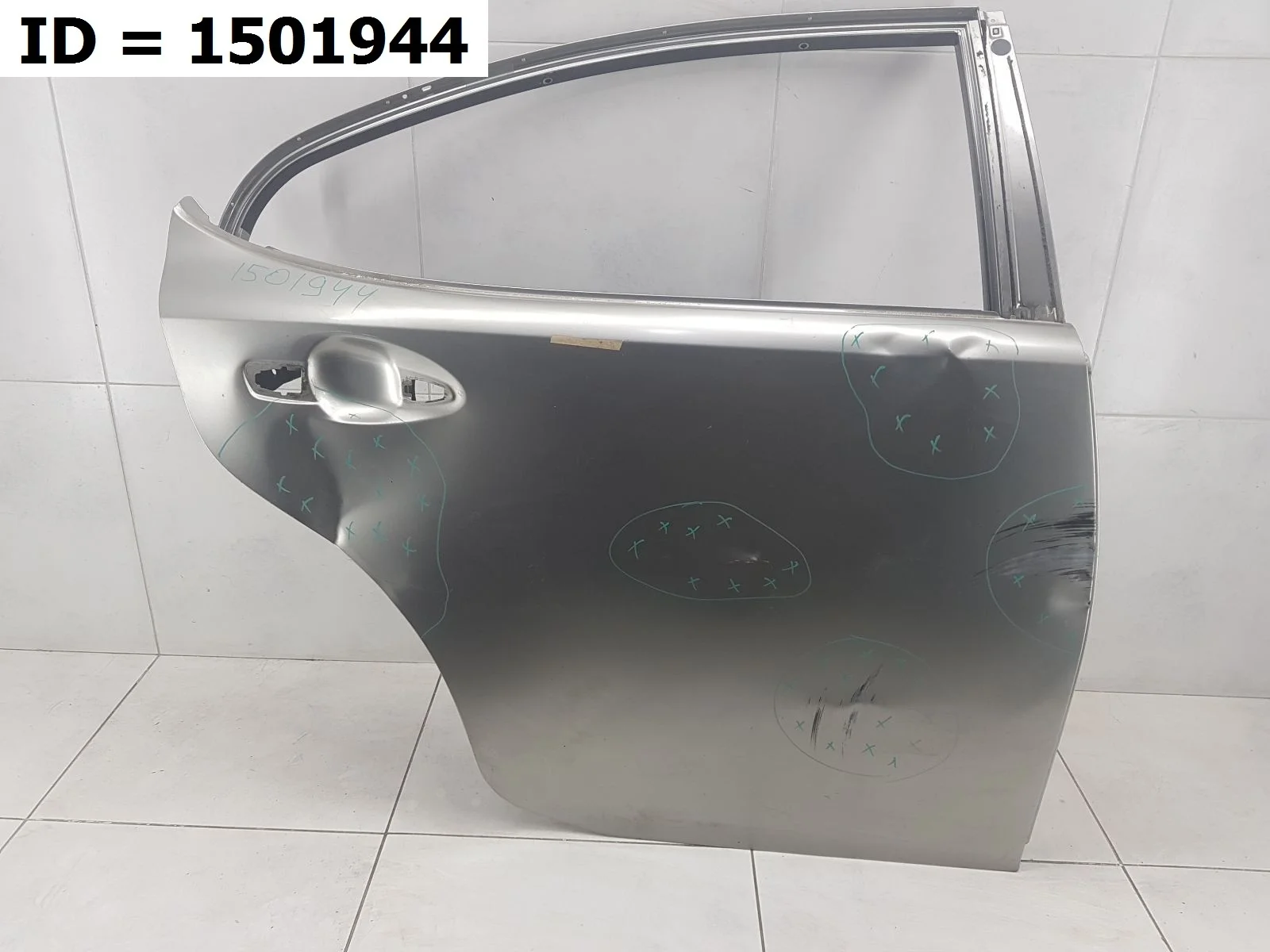 Дверь задняя правая Lexus ES
