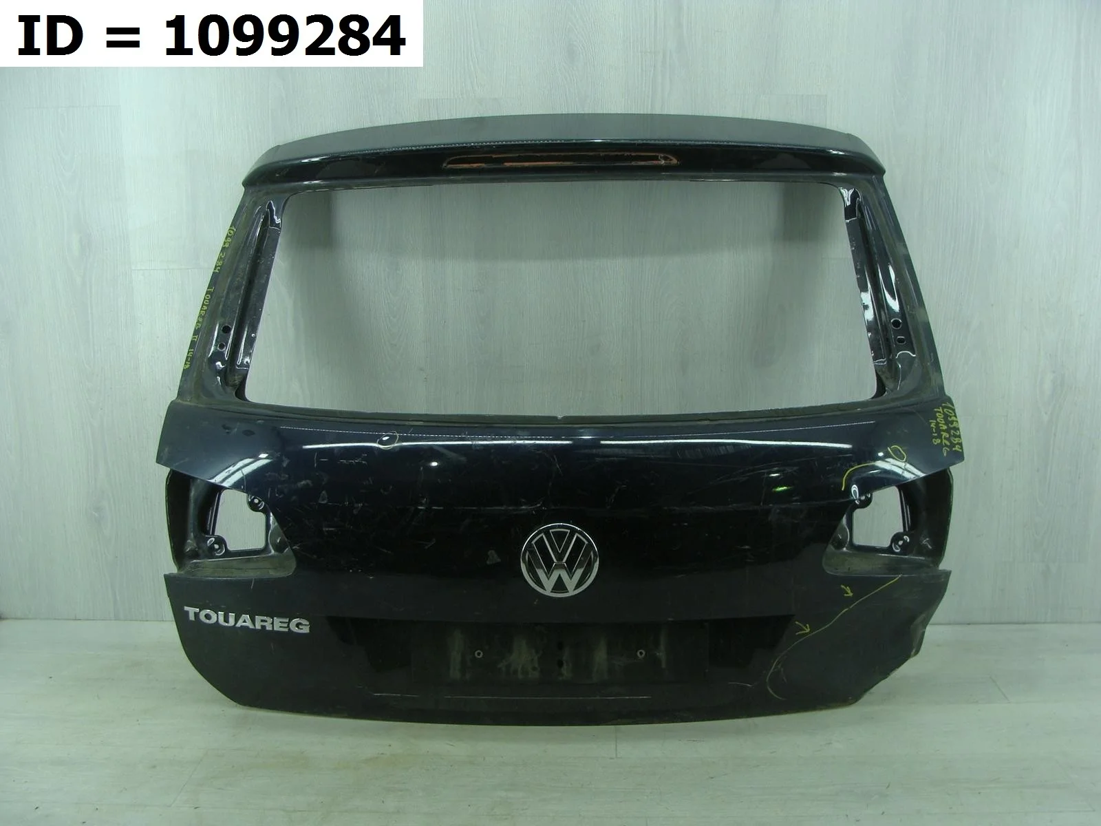 Дверь багажника Volkswagen Touareg