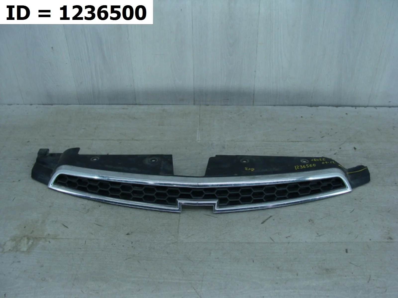 Решетка радиатора Chevrolet Cruze