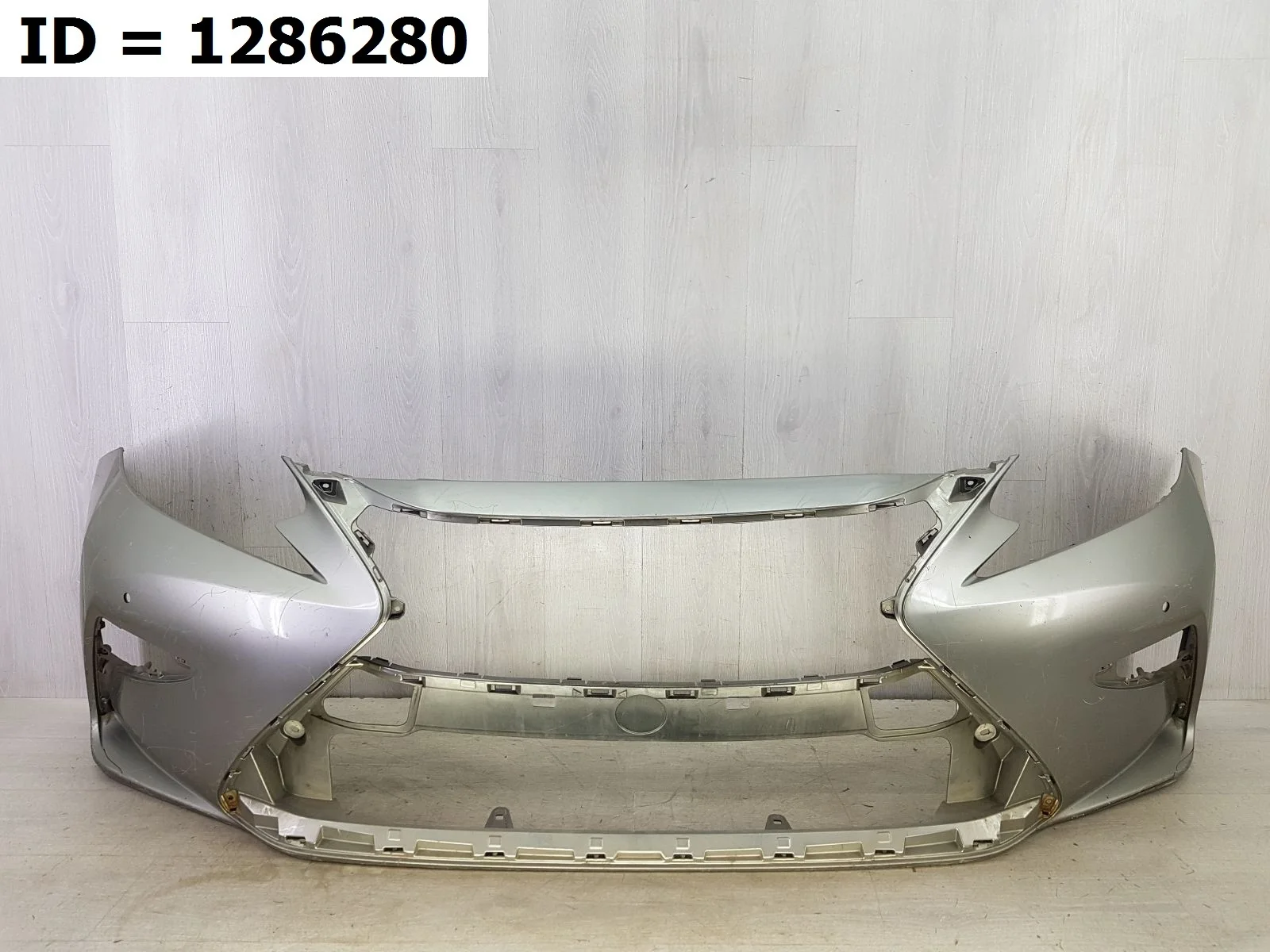 Бампер передний Lexus ES