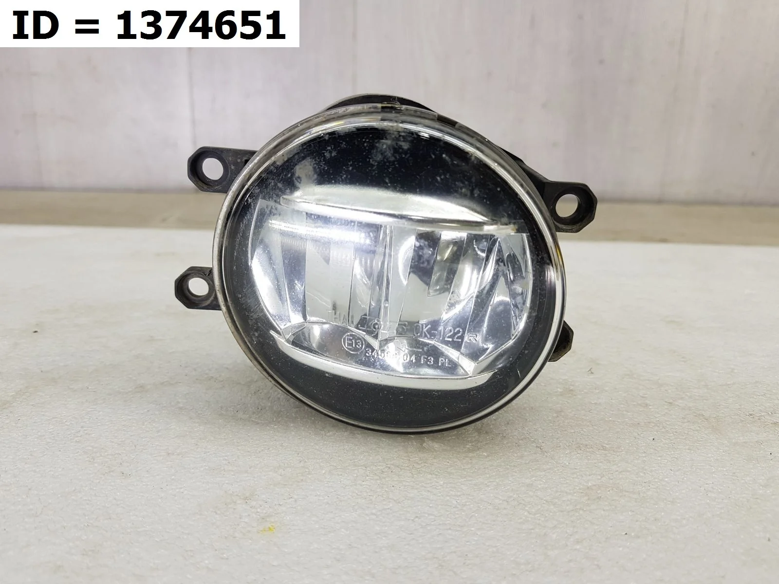 Птф передняя правая Toyota Fortuner
