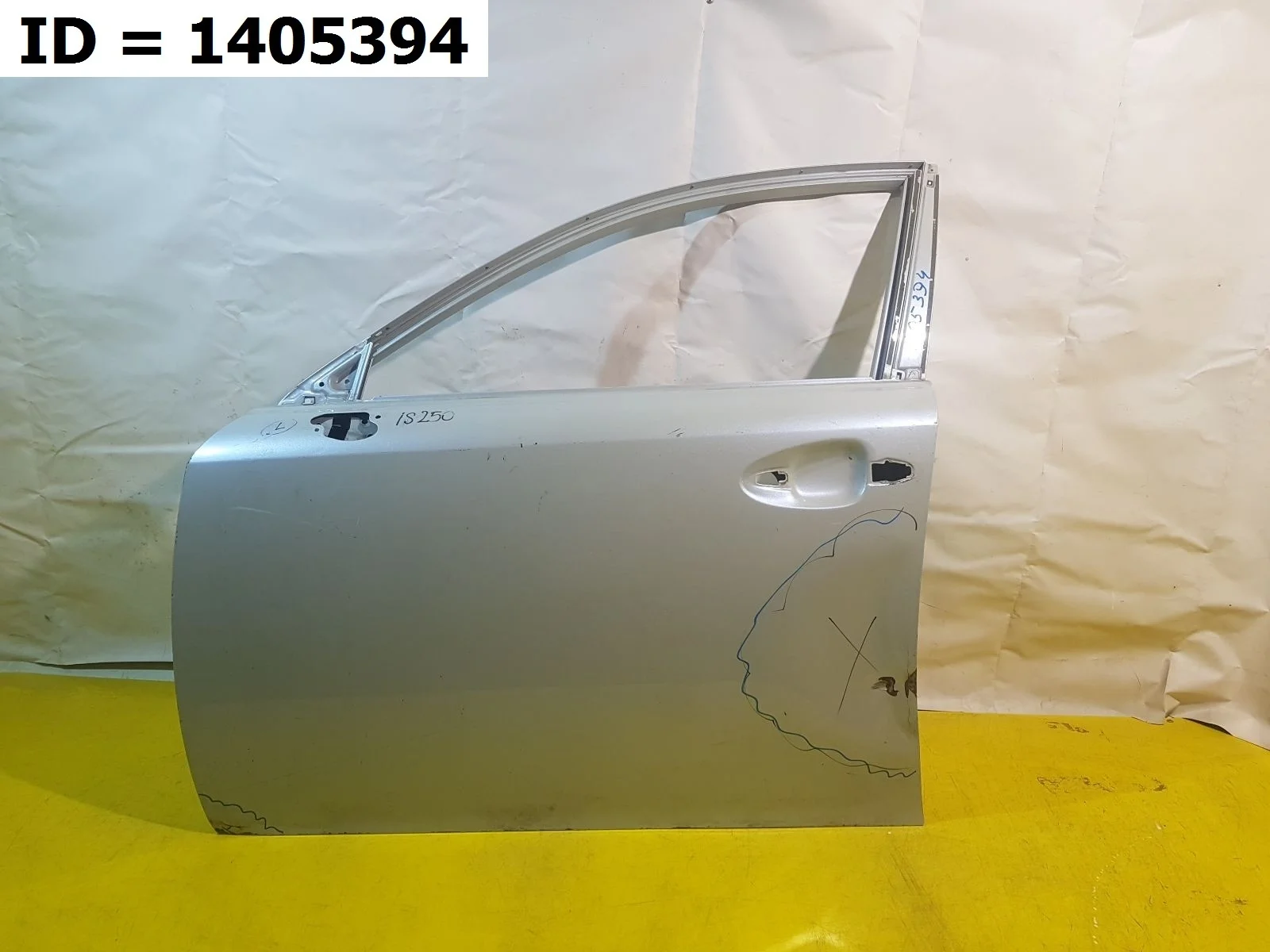Дверь передняя левая Lexus IS