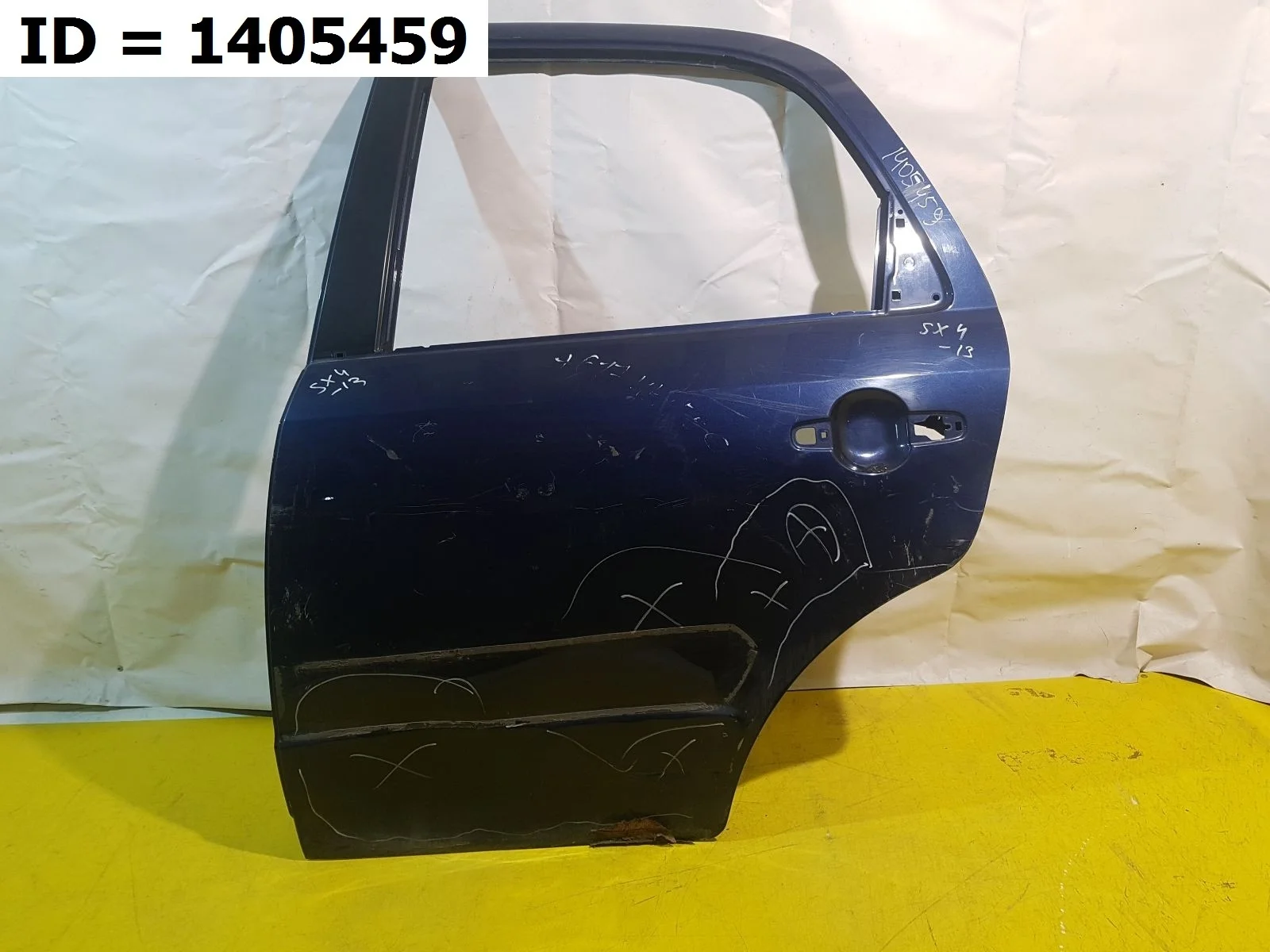 Дверь задняя левая Suzuki SX4