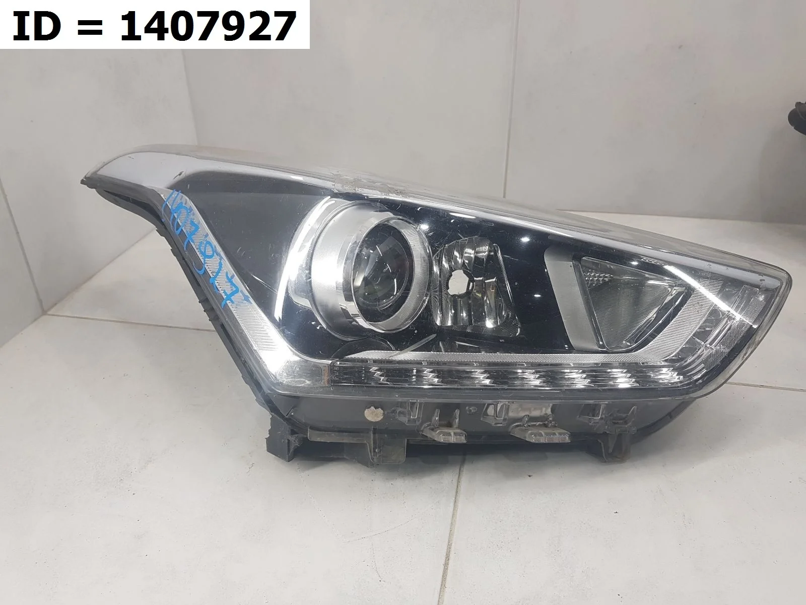 Фара правая Hyundai Creta