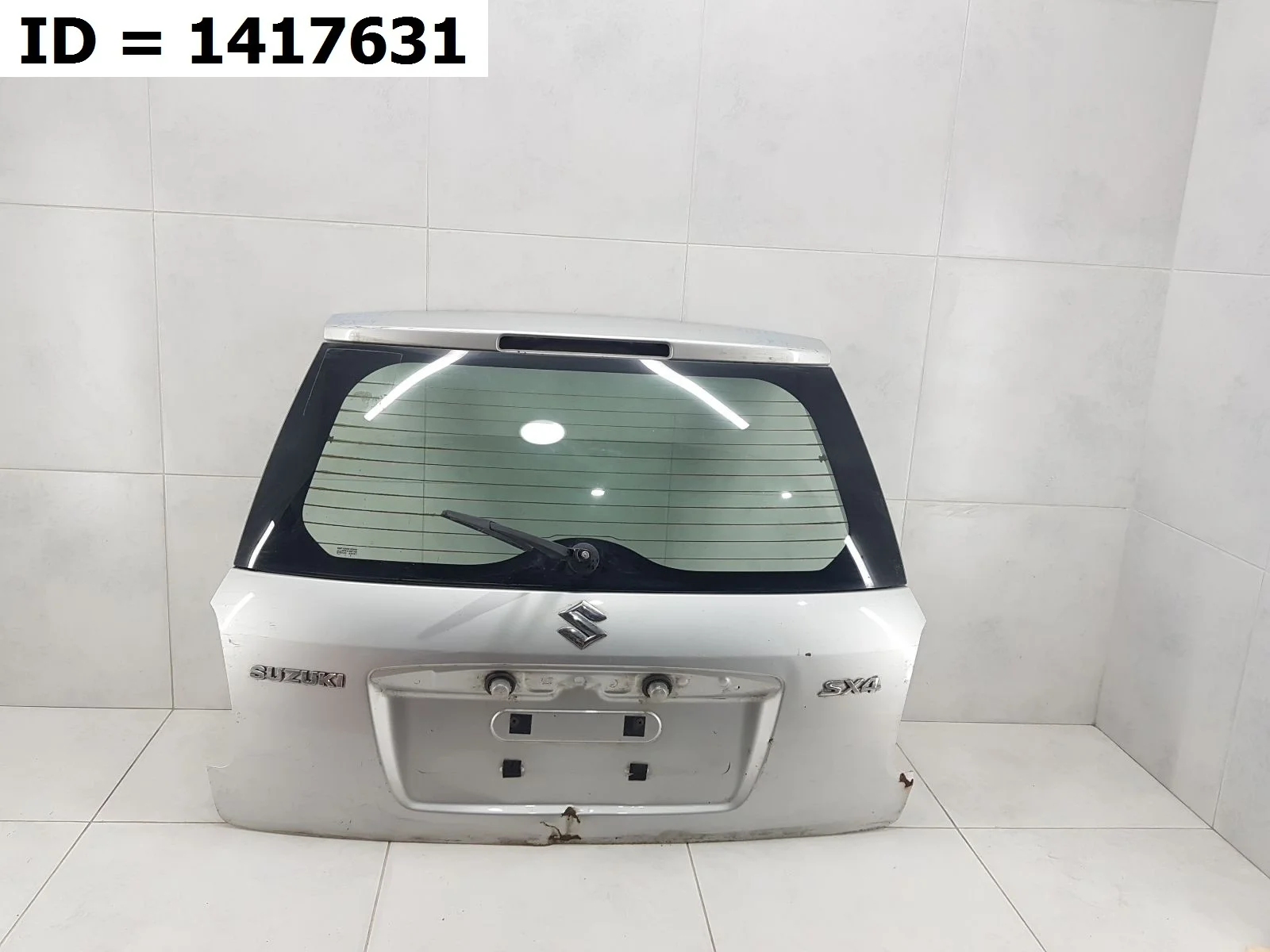Дверь багажника Suzuki SX4