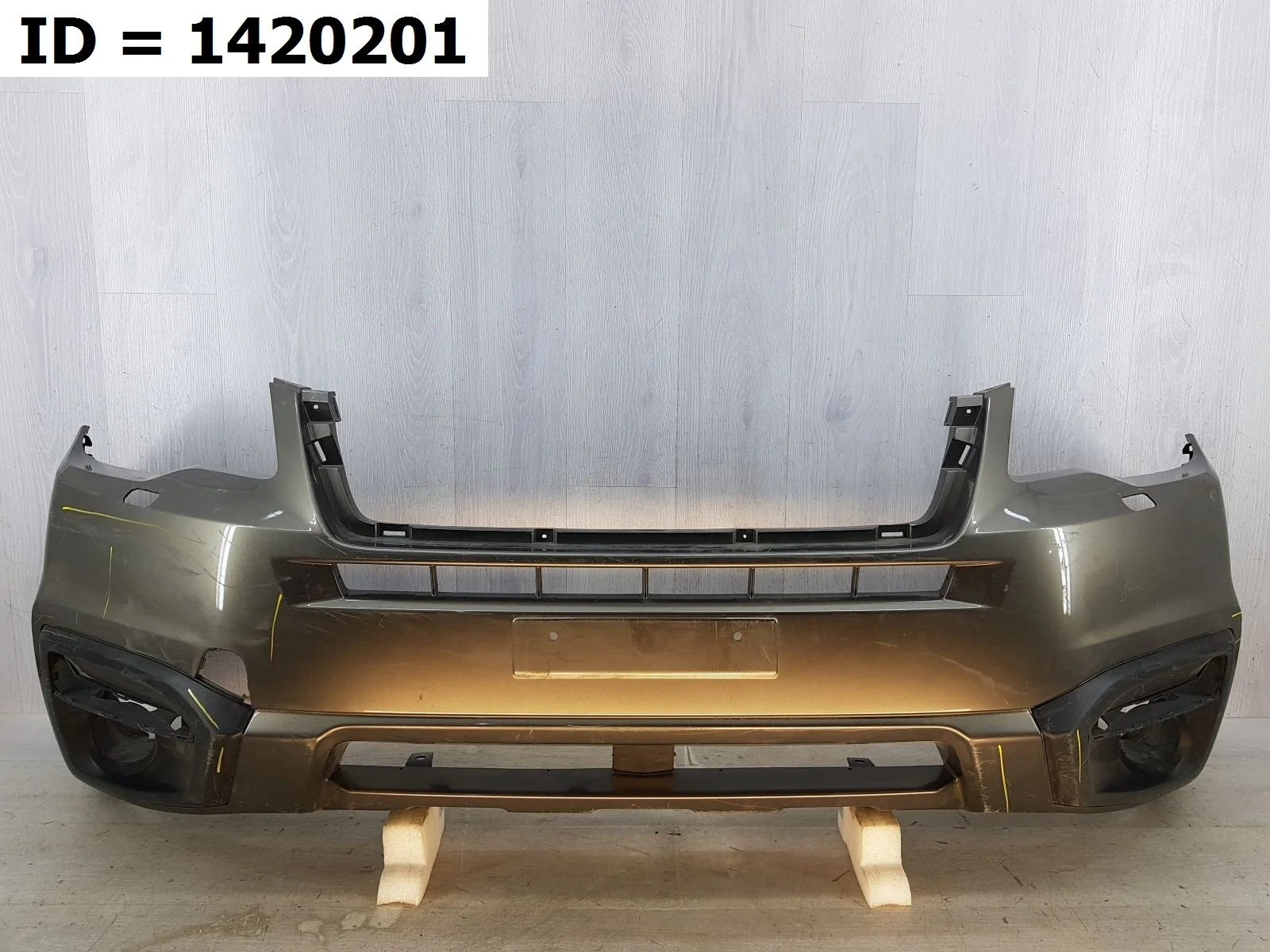 Бампер передний Subaru Forester