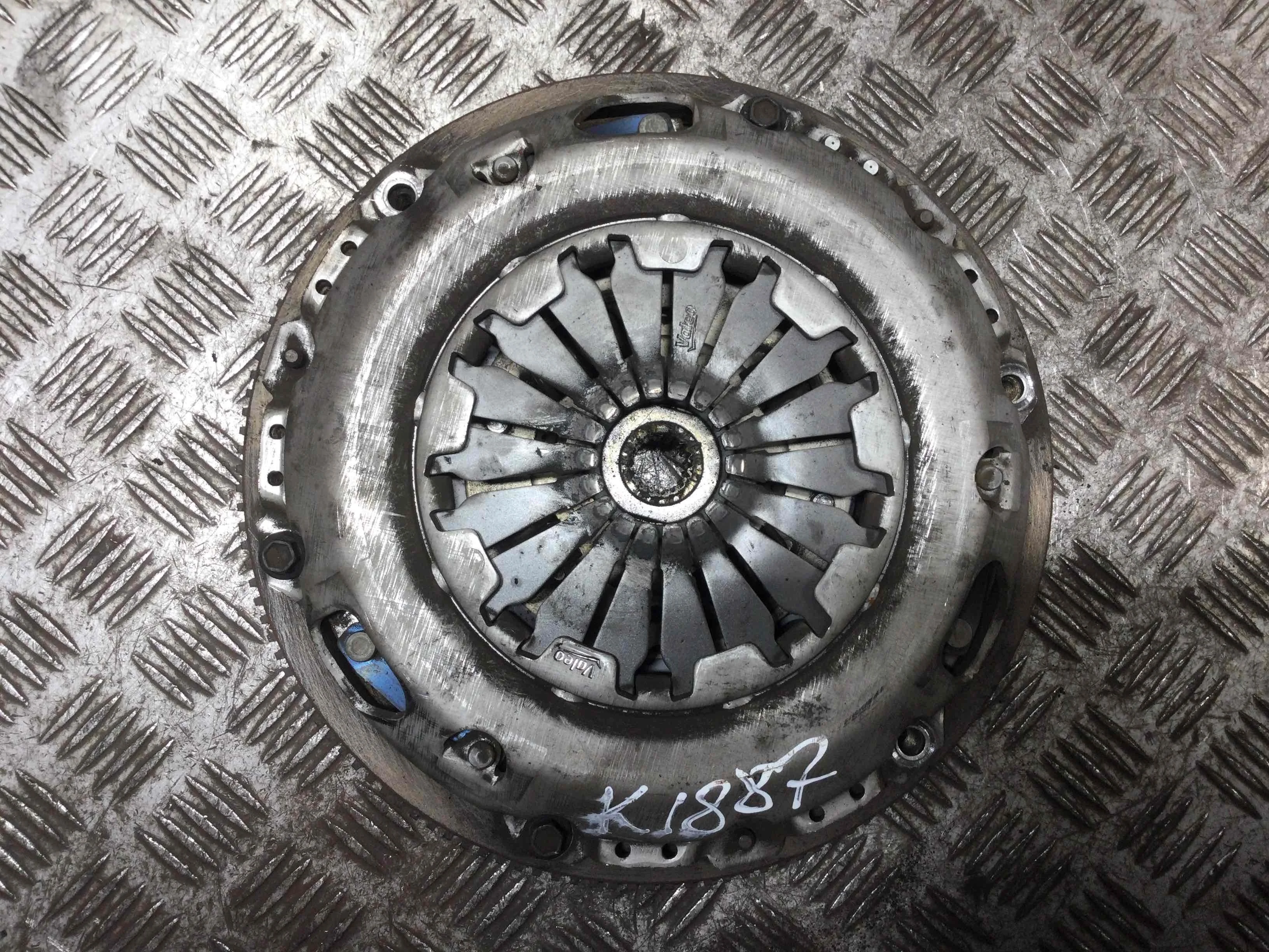 Маховик Ford Focus 2 поколение (2005-2008) бензин 1.6 i Механика Х/б