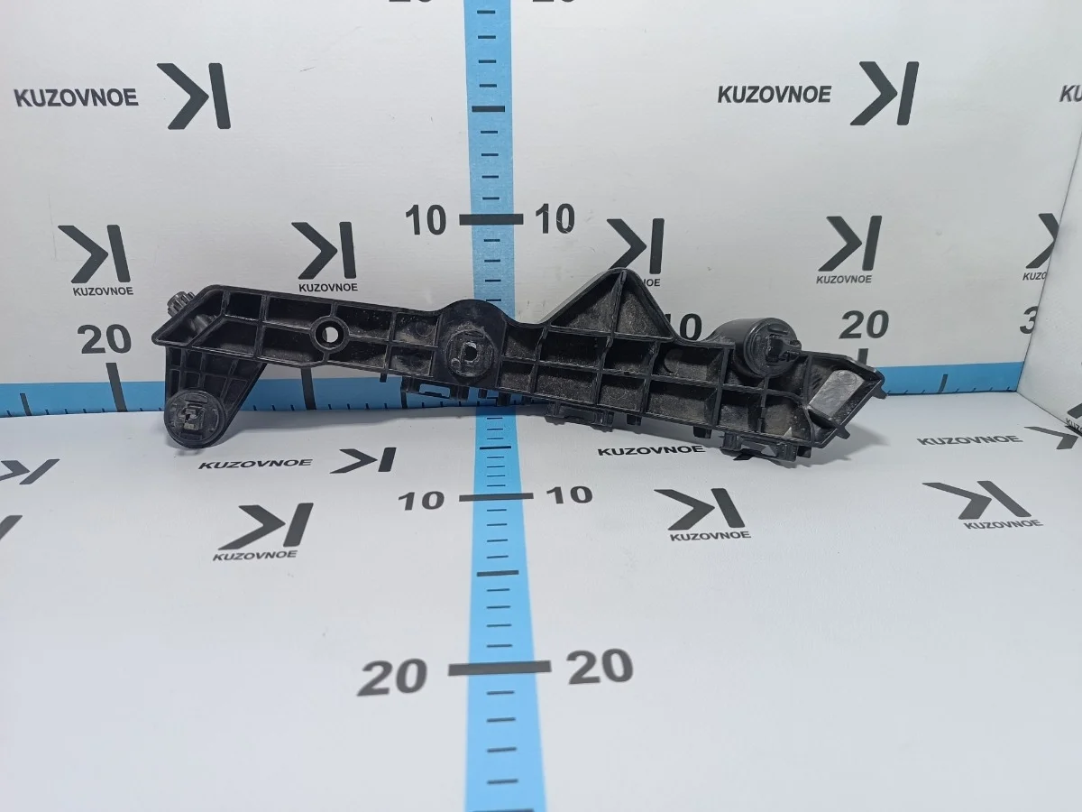 Кронштейн бампера Lexus NX200 2014-2021 Z10