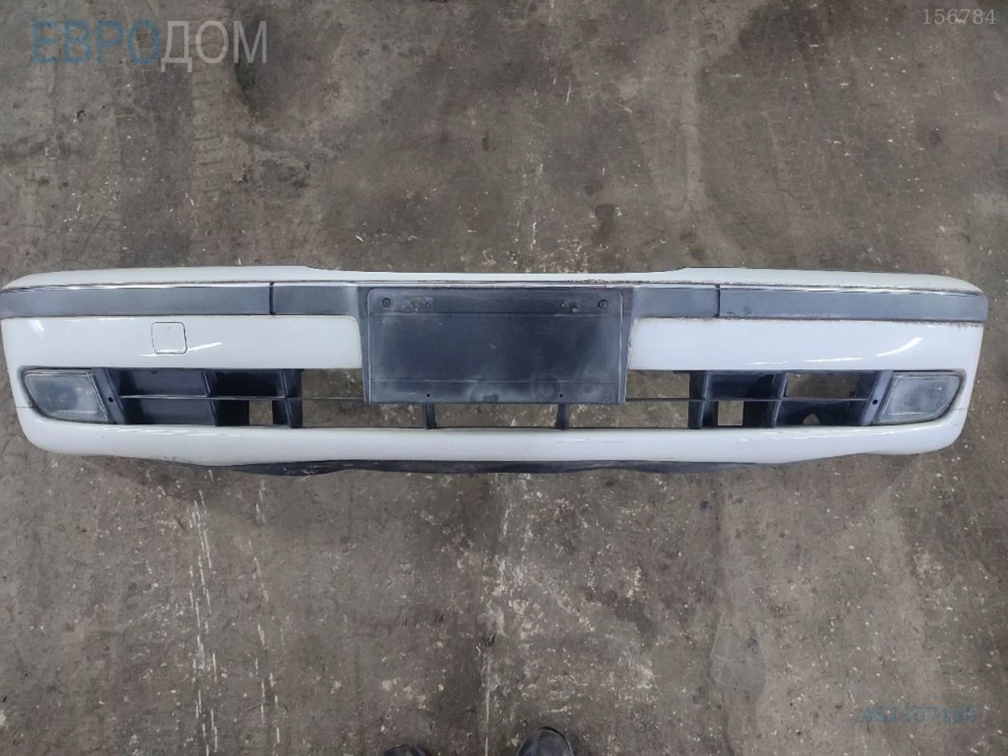 Бампер передний bmw e39 s1157180