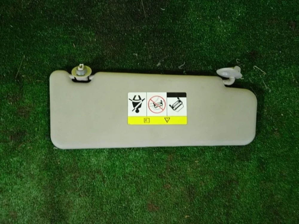 Козырек солнцезащитный Renault Duster 2013 964012342R X79 F4R400, левый