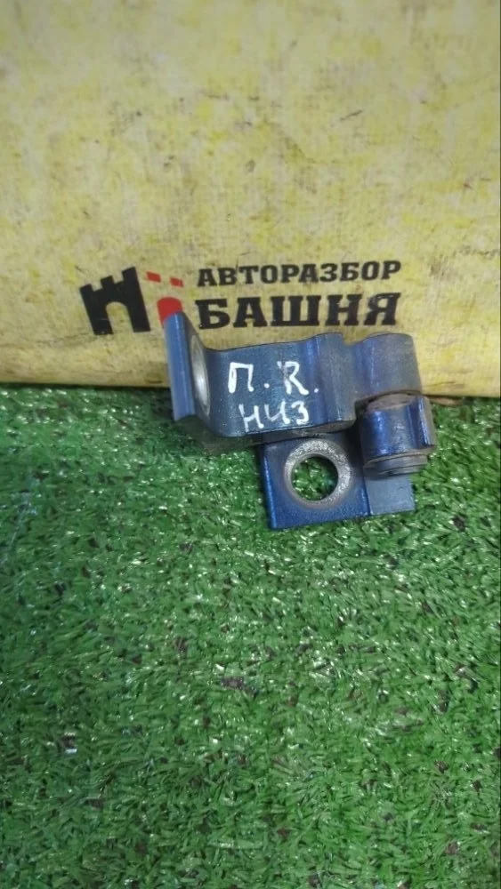 Петля двери Volkswagen Jetta 2020 8X0831404E 7 CWVA, передняя правая