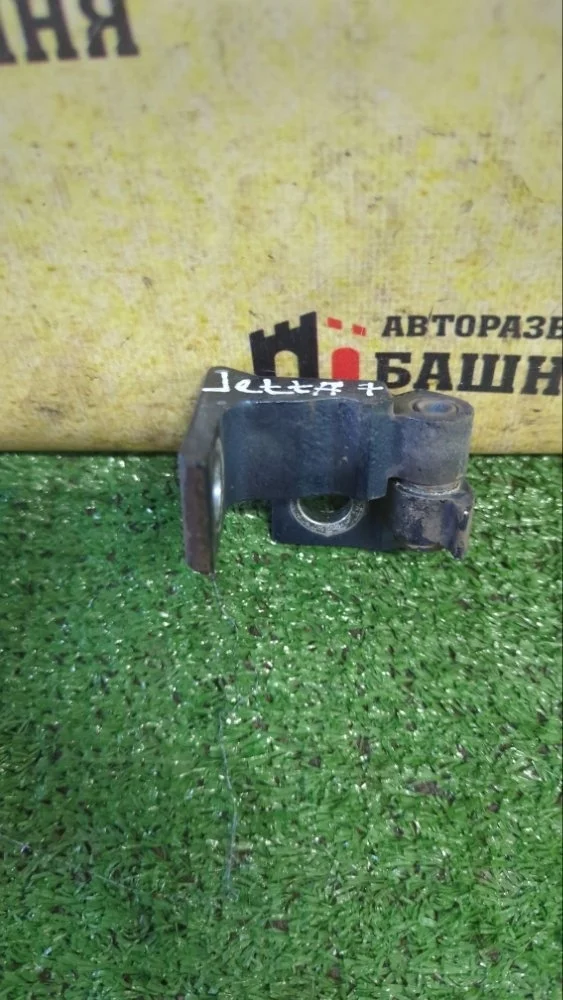 Петля двери Volkswagen Jetta 2020 8X0831404E 7 CWVA, передняя правая
