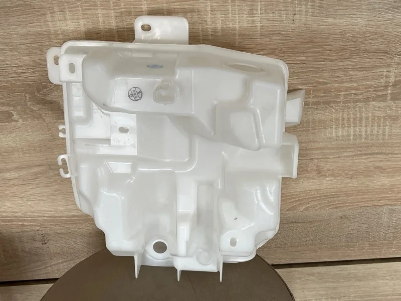 Бачок омывателя MITSUBISHI OUTLANDER 3 2020 2021 2022 GF