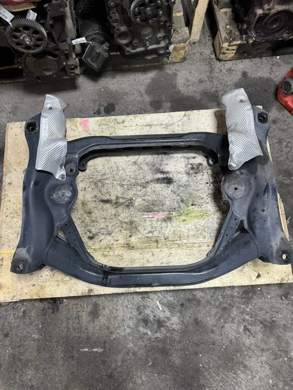 Балка подвески Mercedes-Benz -Class 2008 W221