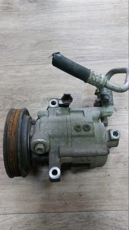 Компрессор кондиционера Nissan March 2006 K12
