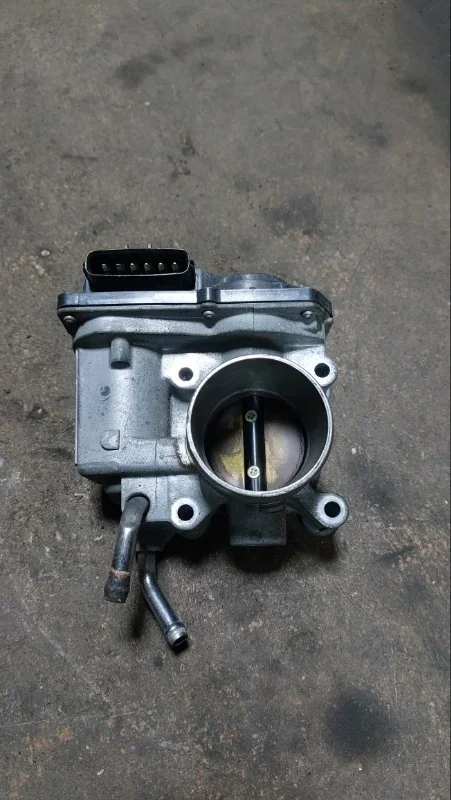 Дроссельная заслонка Mitsubishi Colt Plus 2007 Z23A