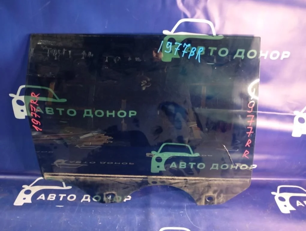 стекло VOLKSWAGEN TOUAREG 7LA -