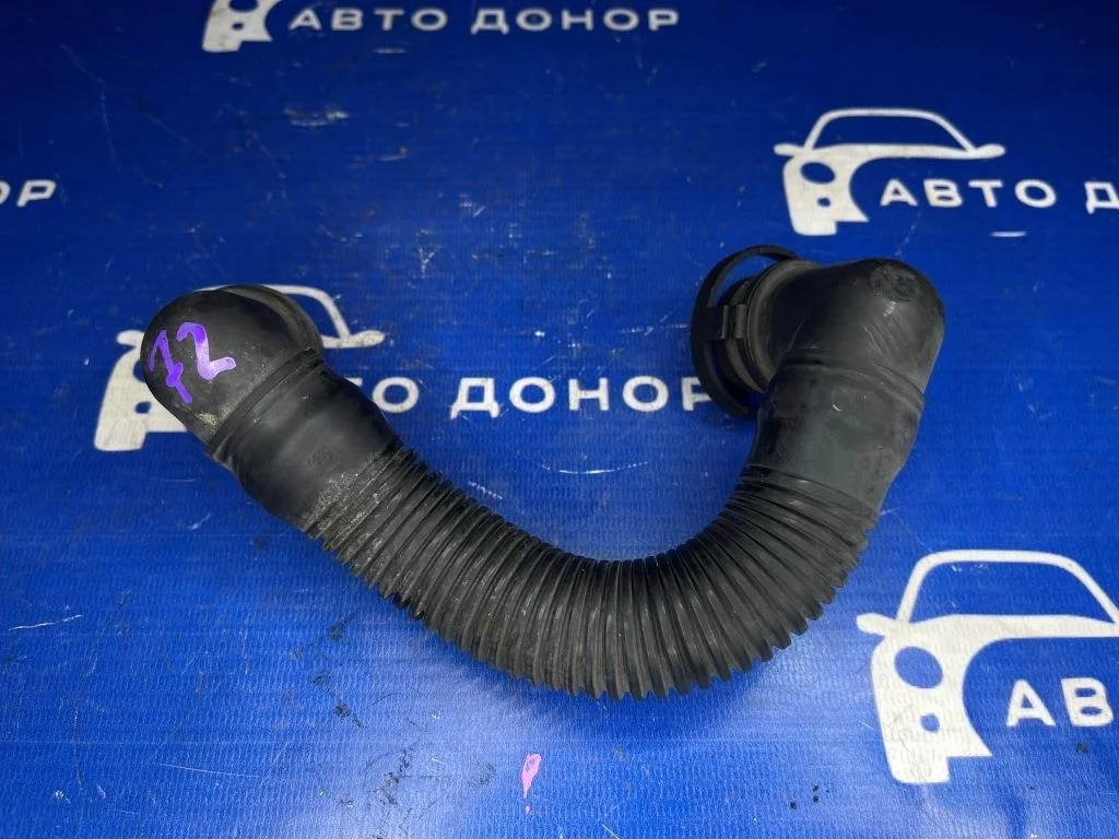 патрубок вентиляции VOLKSWAGEN BORA 1J2 AUE