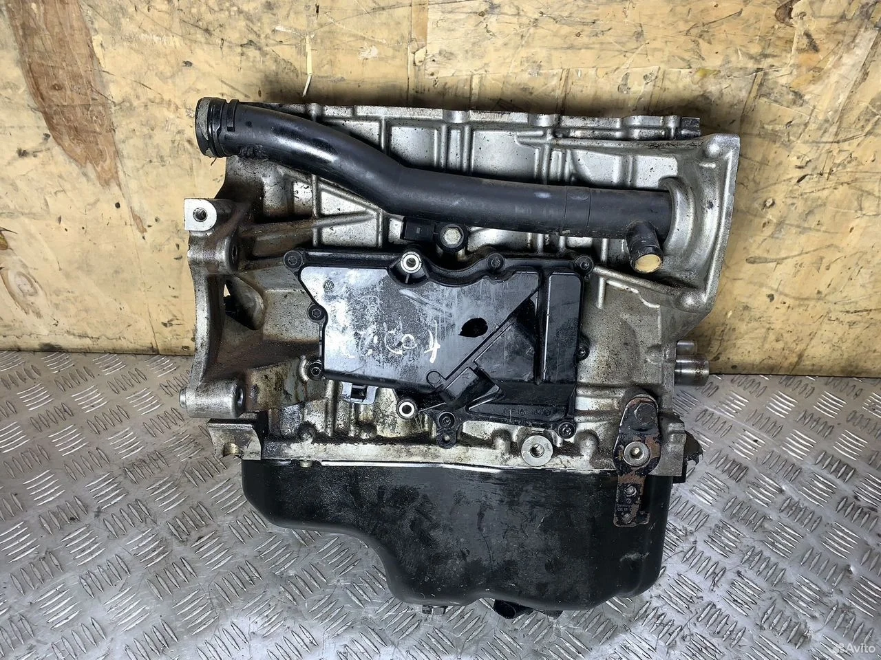 Блок двигателя 1.2 tfsi cbzb vw caddy touran skoda