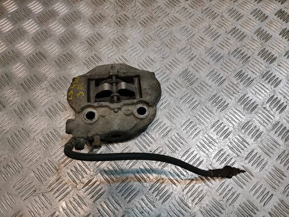 суппорт задний правый lexus ls 430 рест левый руль