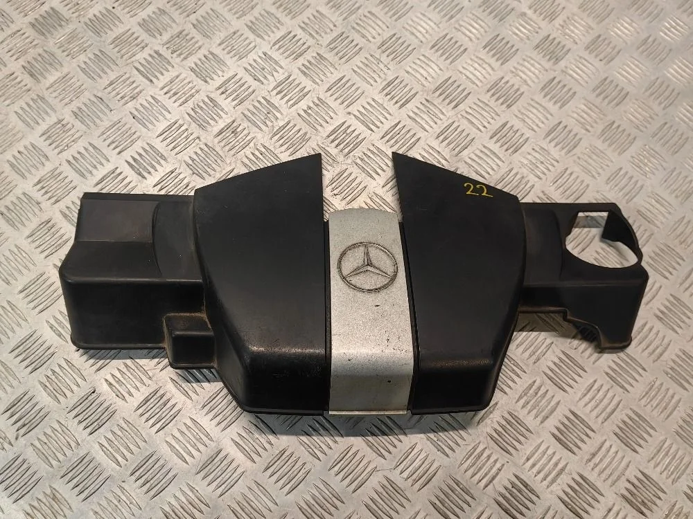 Крышка двигателя декоративная Mercedes-Benz E W211