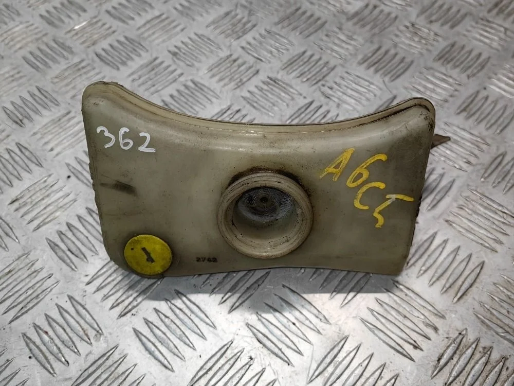 Бачок тормозной жидкости Audi A6 C5