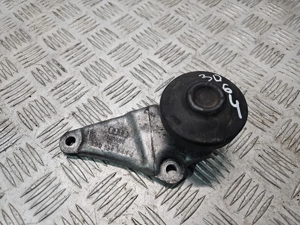 Кронштейн двигателя Audi A6