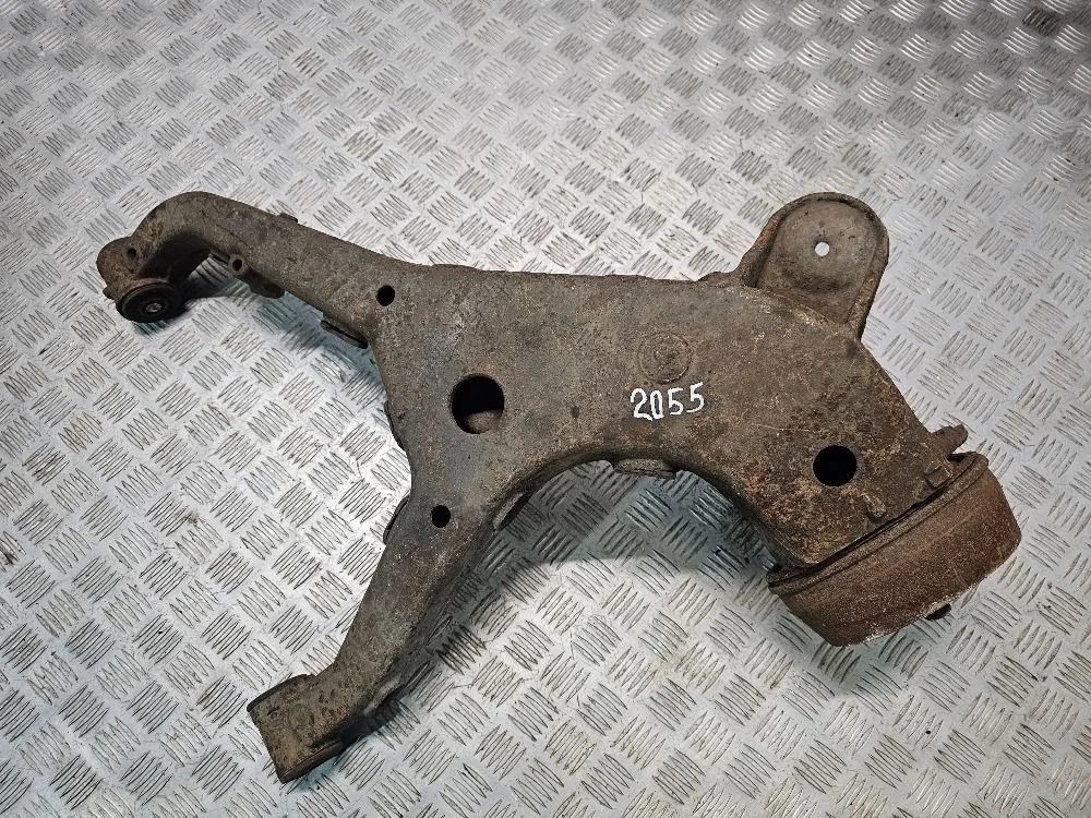 Рычаг Mercedes-Benz Vito W638