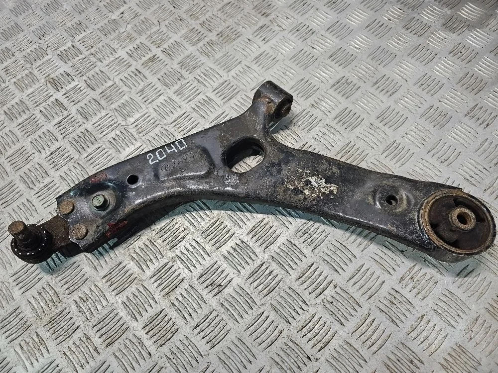 Рычаг передний левый  Kia Sportage III