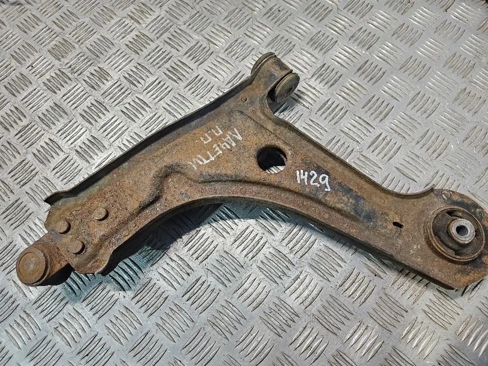 Рычаг передний правый Chevrolet Lacetti