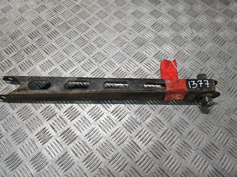 Рычаг задней подвески нижний Opel Vectra b