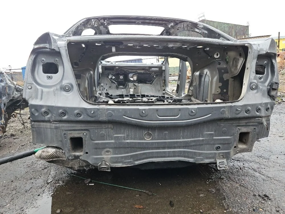 Панель задка на VW Passat B6 седан