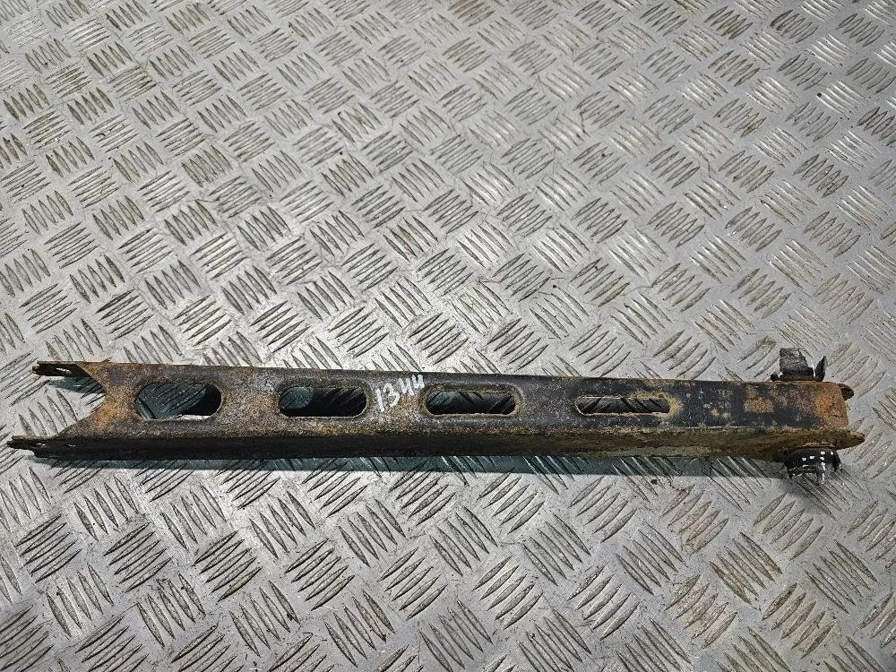 Рычаг задней подвески нижний Opel Vectra b