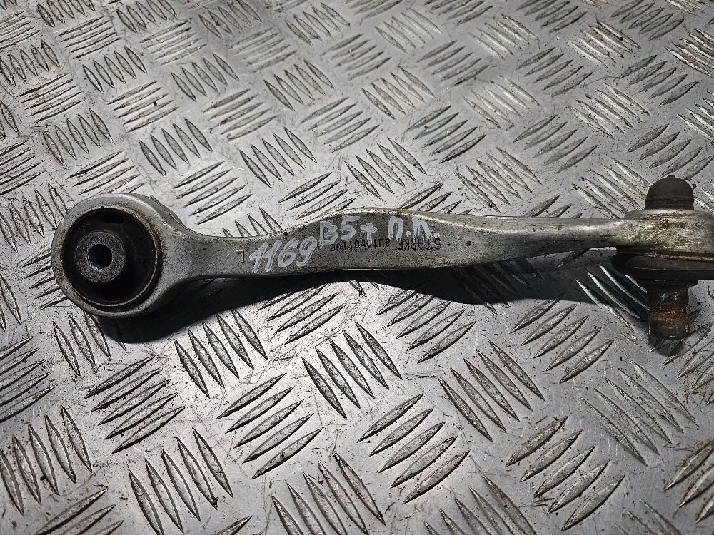 Рычаг  Volkswagen Passat B5 рестайлинг