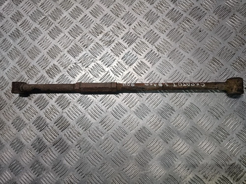 Тяга задняя поперечная Kia Cerato