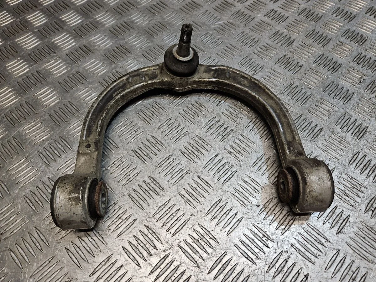 Рычаг передний левый на Mercedes ML W164