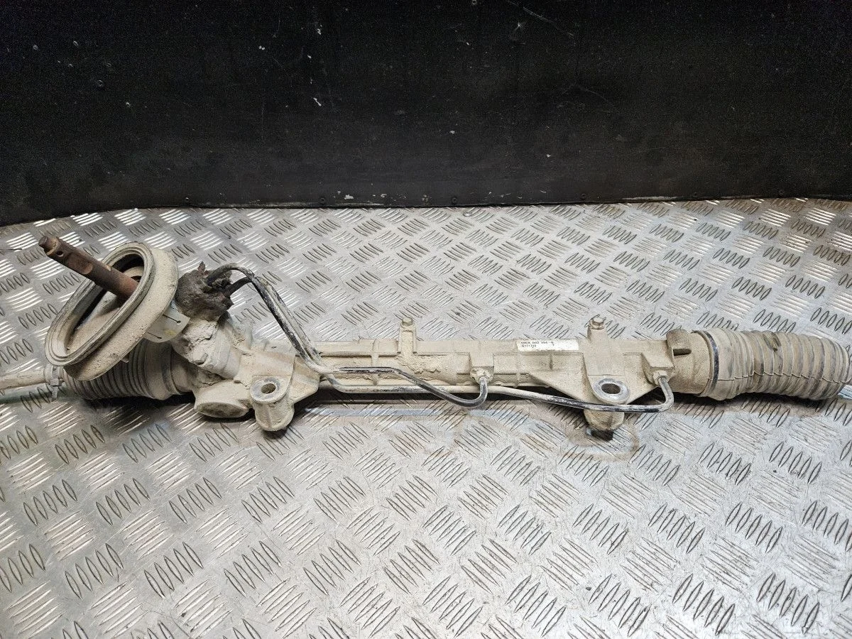 Рейка рулевая на Nissan Almera G15