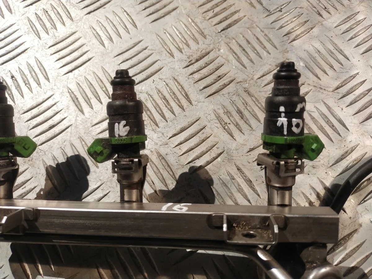 Форсунка Audi A6 C5