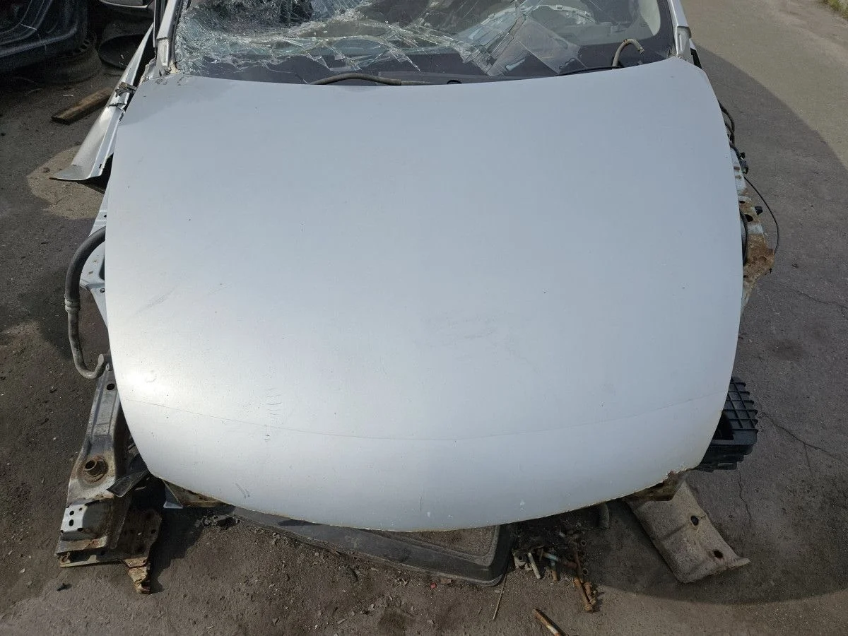 Капот на Mazda 6 GH