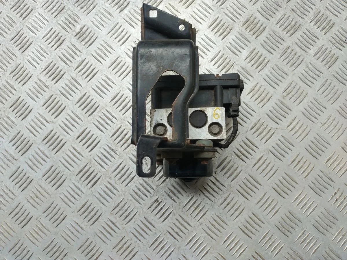 Блок ABS Volkswagen Golf