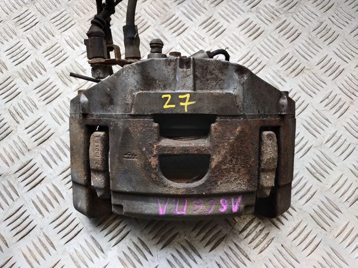 Суппорт передний левый Audi A6 C6