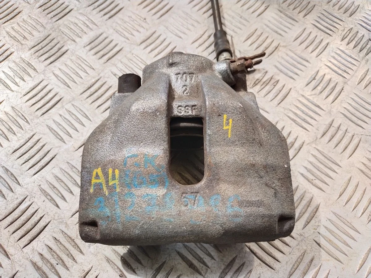 Суппорт тормозной Audi A4