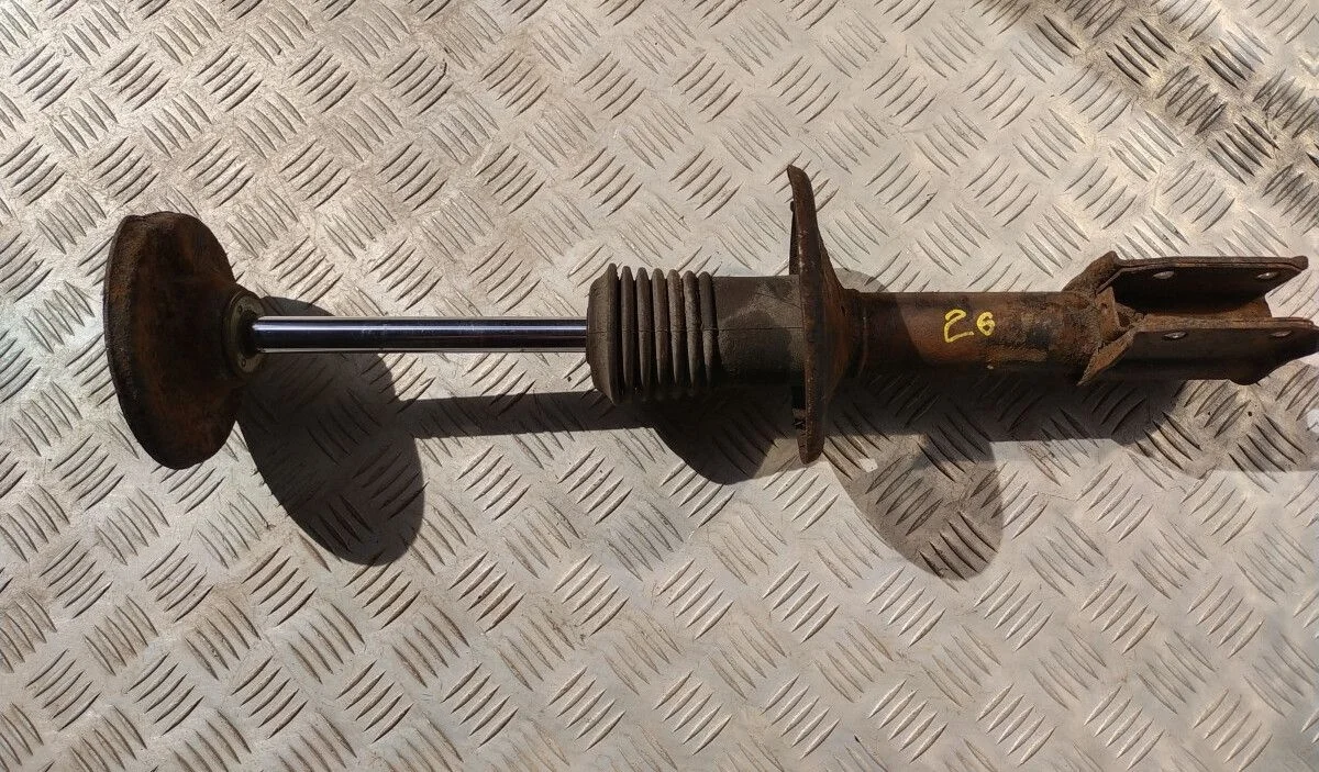 Стойка подвески Renault Logan