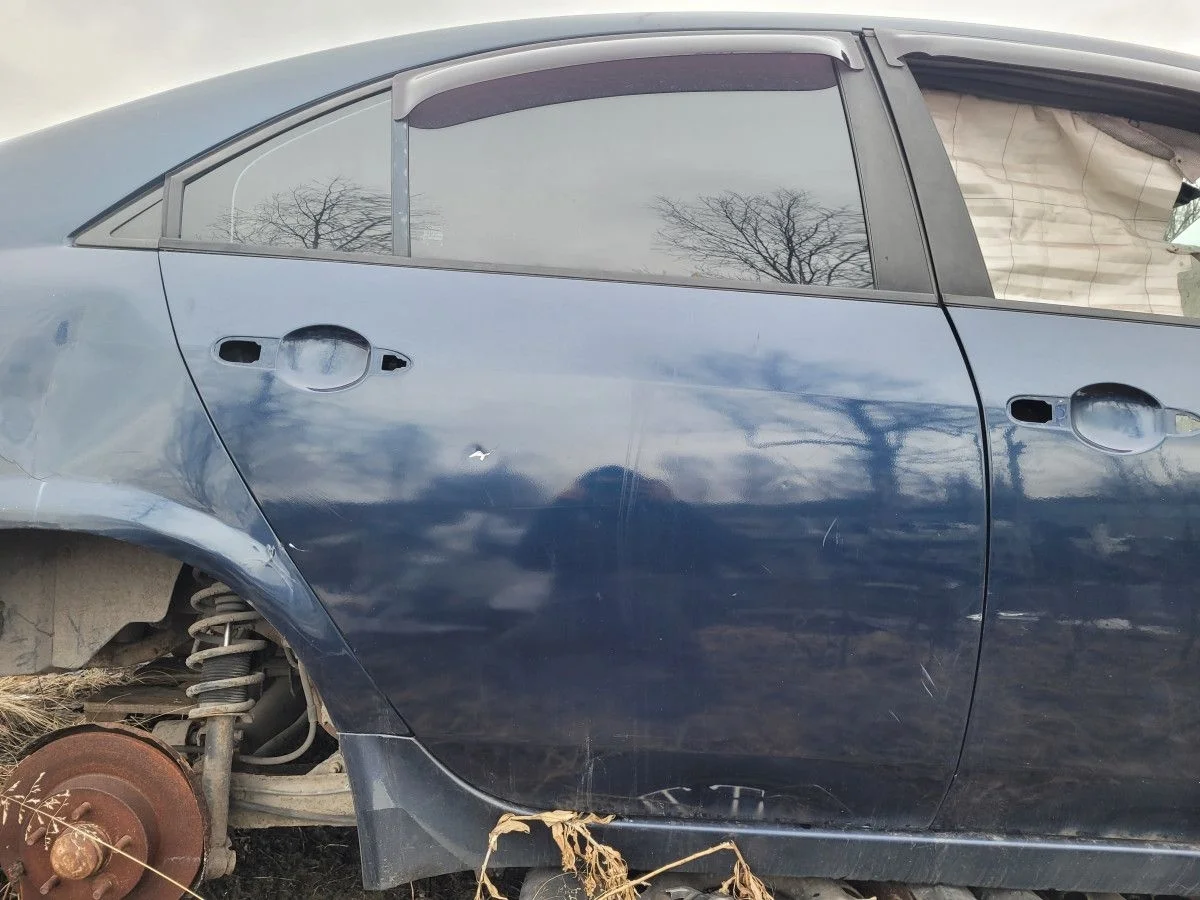 Дверь задняя правая на Nissan Primera P12